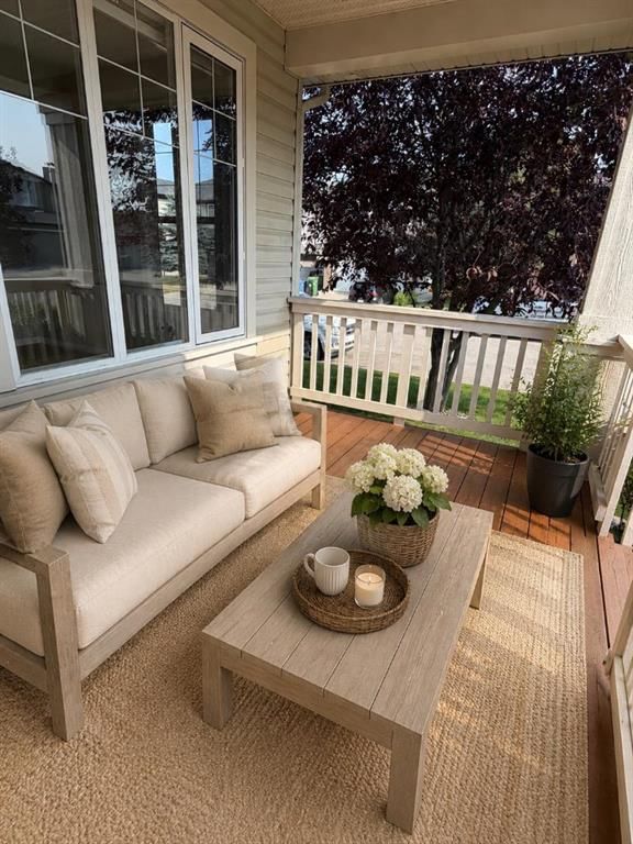 48 Rockywood Circle NW, Calgary — photo 2 of 39