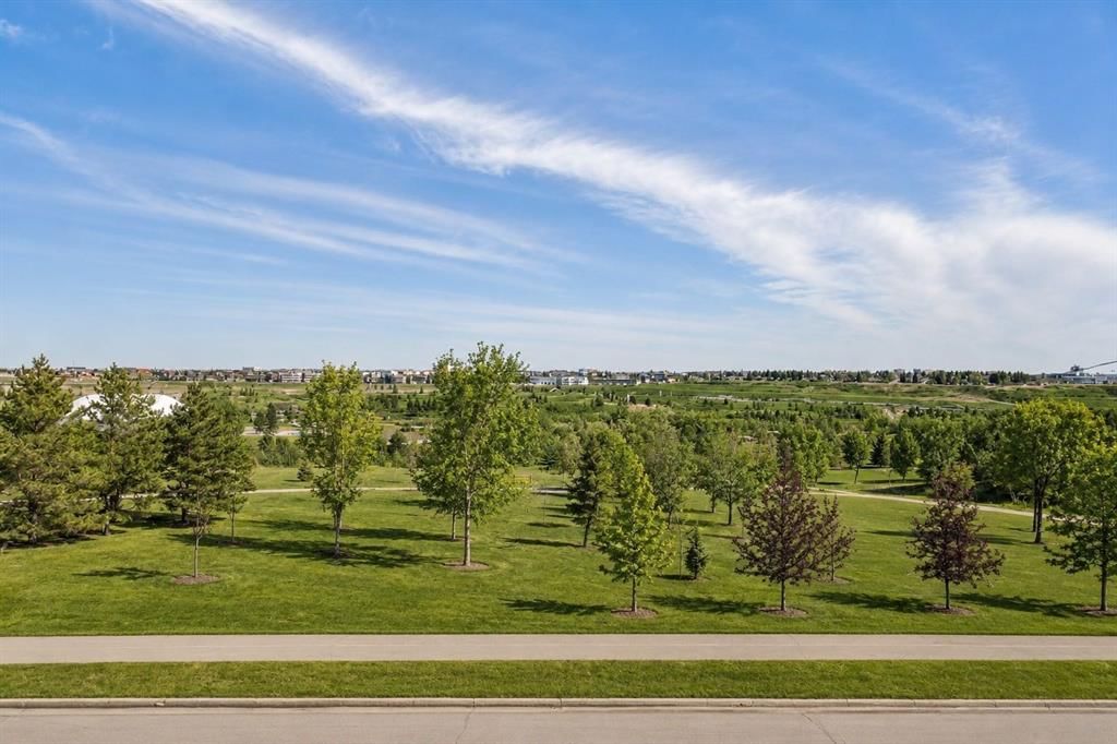 39B Moncton Road NE, Calgary — photo 2 of 50