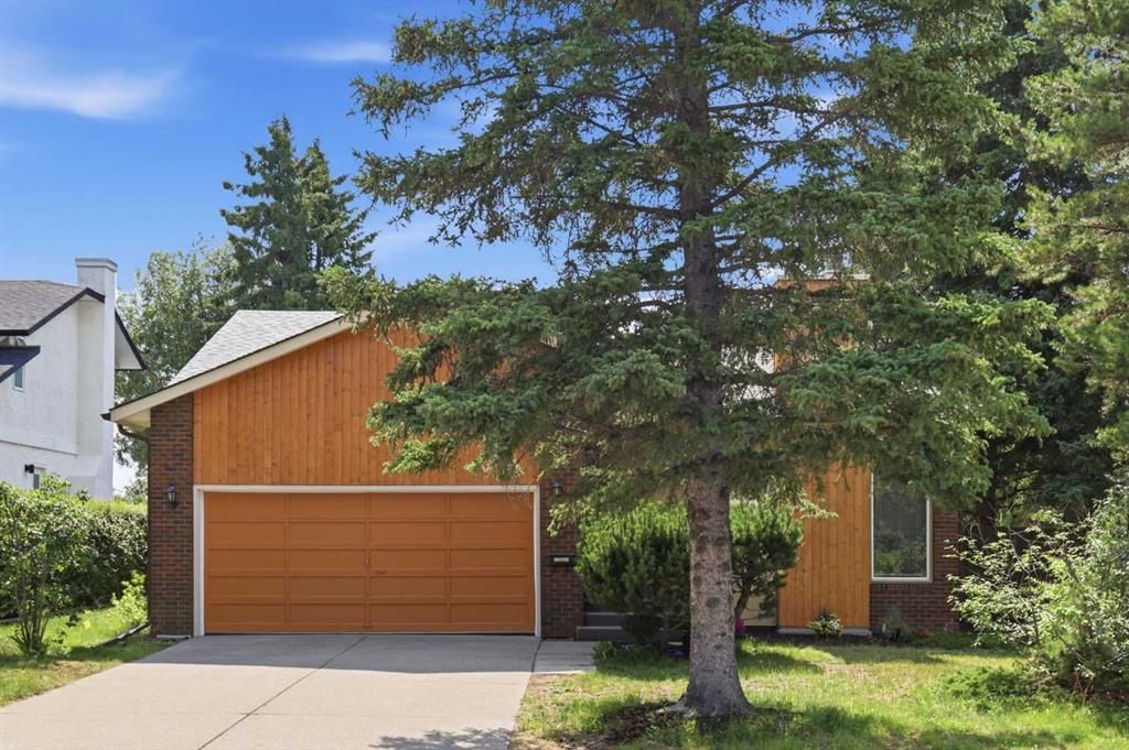 416 Brookpark Drive SW, Calgary — main listing photo