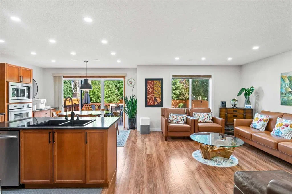 114 Chapalina Terrace SE, Calgary — photo 4 of 50