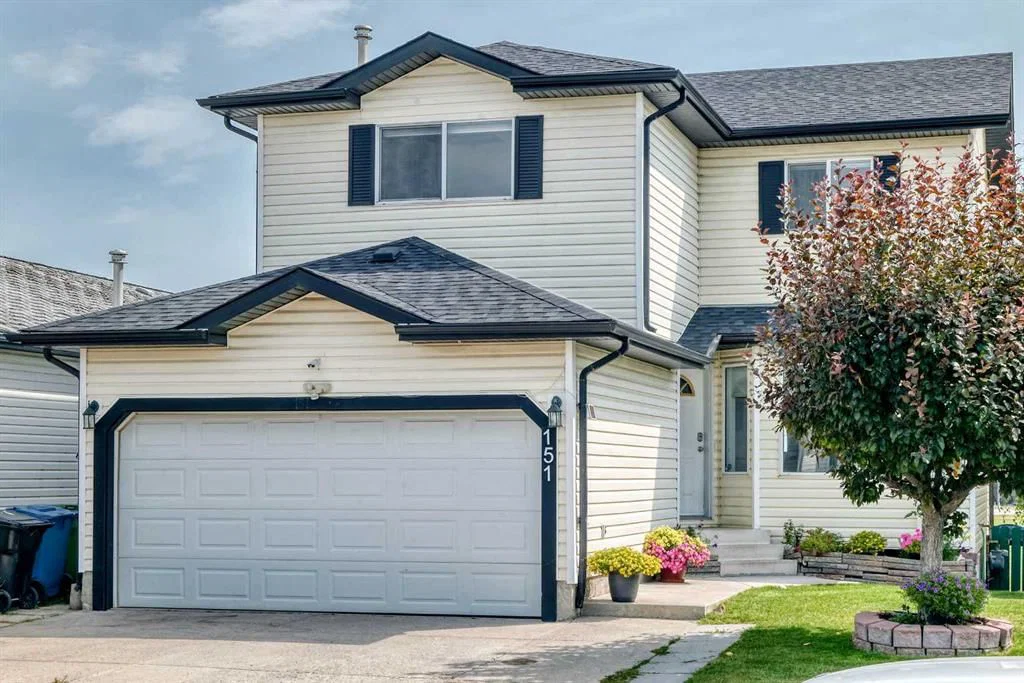 151 Applestone Park SE, Calgary — photo 2 of 48