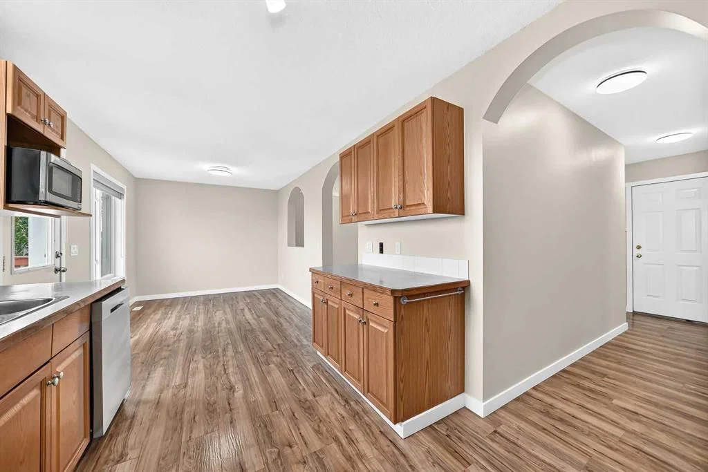 151 Applestone Park SE, Calgary — photo 5 of 48