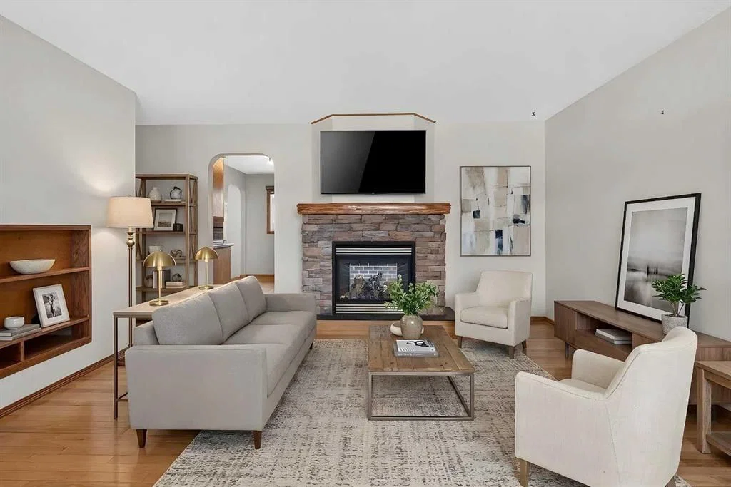 4639 Marbank Drive, Calgary — photo 3 of 50