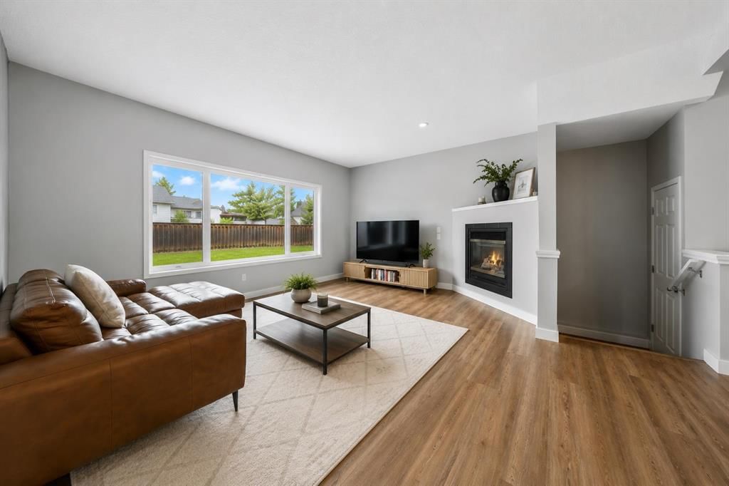 114 Chapalina Close SE, Calgary — photo 3 of 47