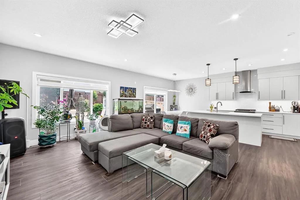 86 Carringvue Manor NW, Calgary — photo 2 of 34