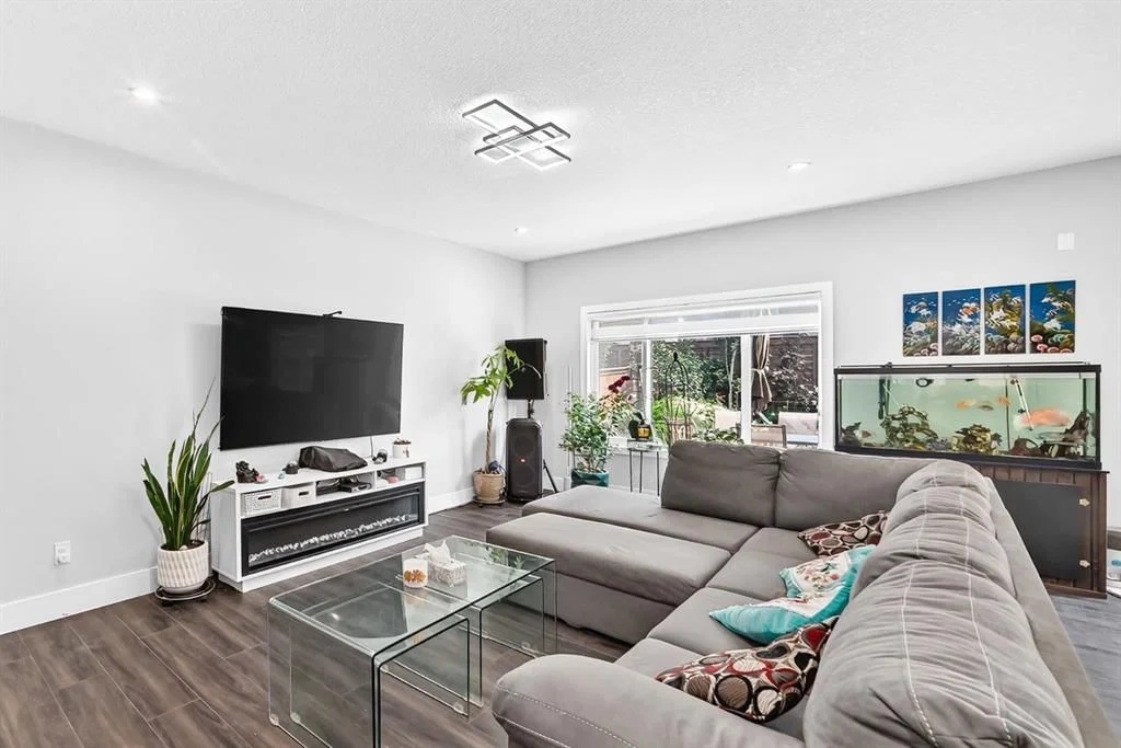 86 Carringvue Manor NW, Calgary — photo 3 of 34