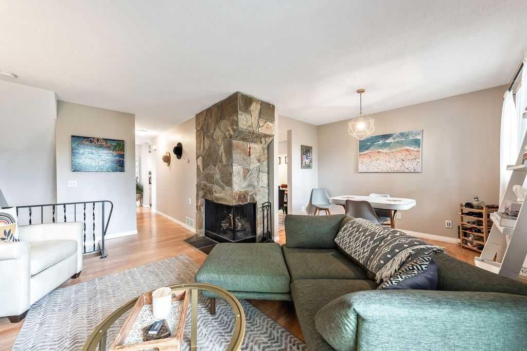 3, 6630 Bowwood Drive NW, Calgary — photo 4 of 50