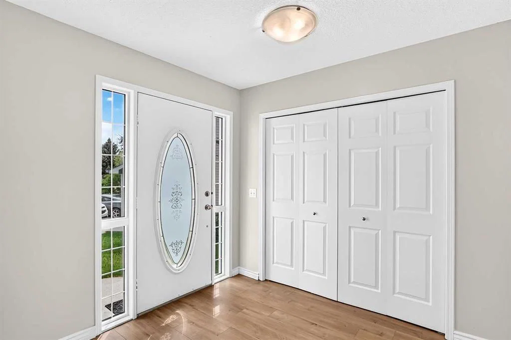 247 Covington Close NE, Calgary — photo 2 of 48