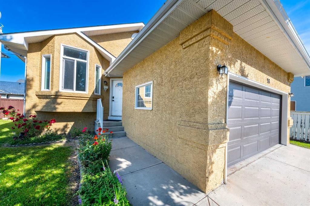 98 Del Ray Road NE, Calgary — photo 3 of 45