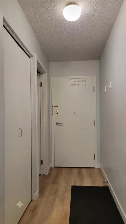 13, 2000 Edenwold Heights NW, Calgary — photo 3 of 35