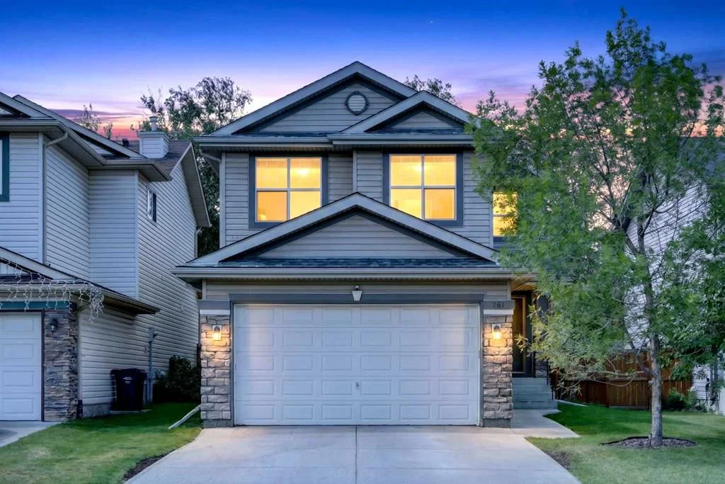 261 Panamount Hill NW, Calgary — main listing photo