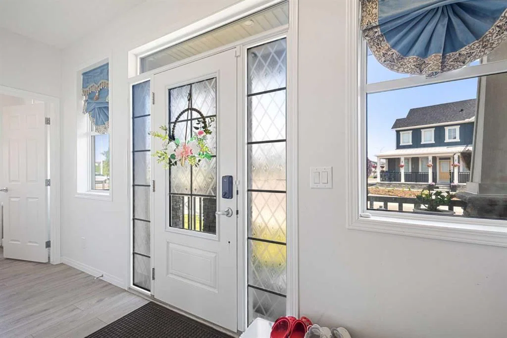 63 Carrington Manor NW, Calgary — photo 4 of 23