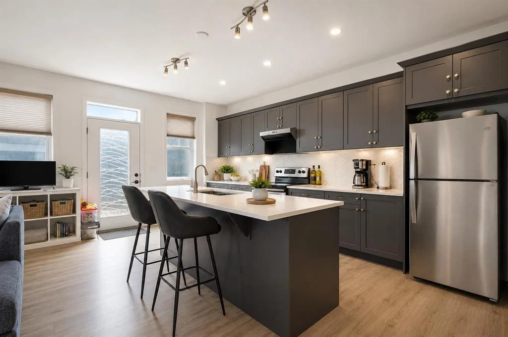 63 Carrington Manor NW, Calgary — photo 5 of 23