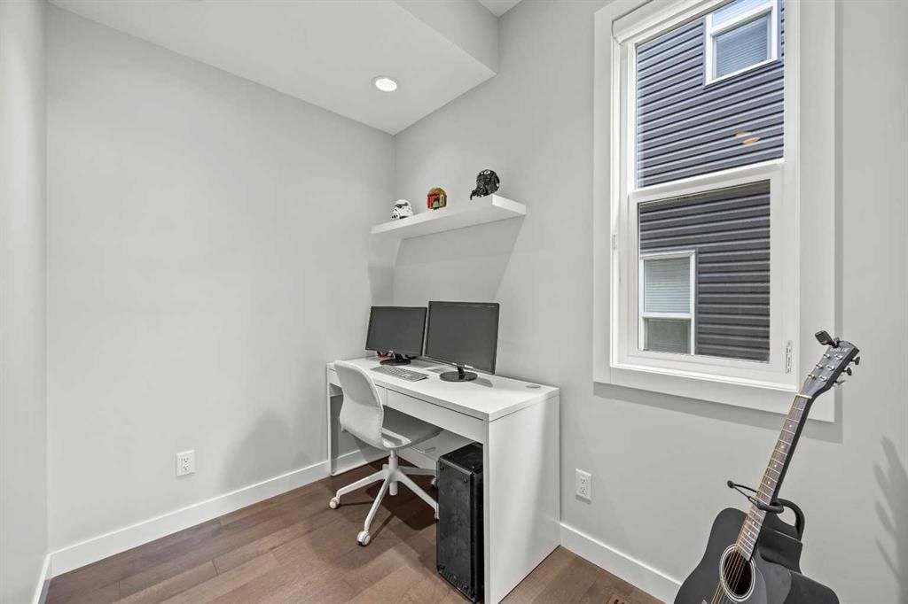 238 Nolancrest Heights NW, Calgary — photo 4 of 50