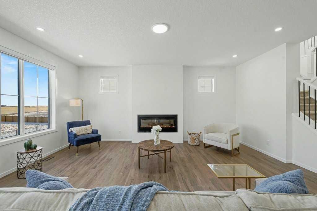 3034 Southwinds Place SW, Airdrie — photo 5 of 46