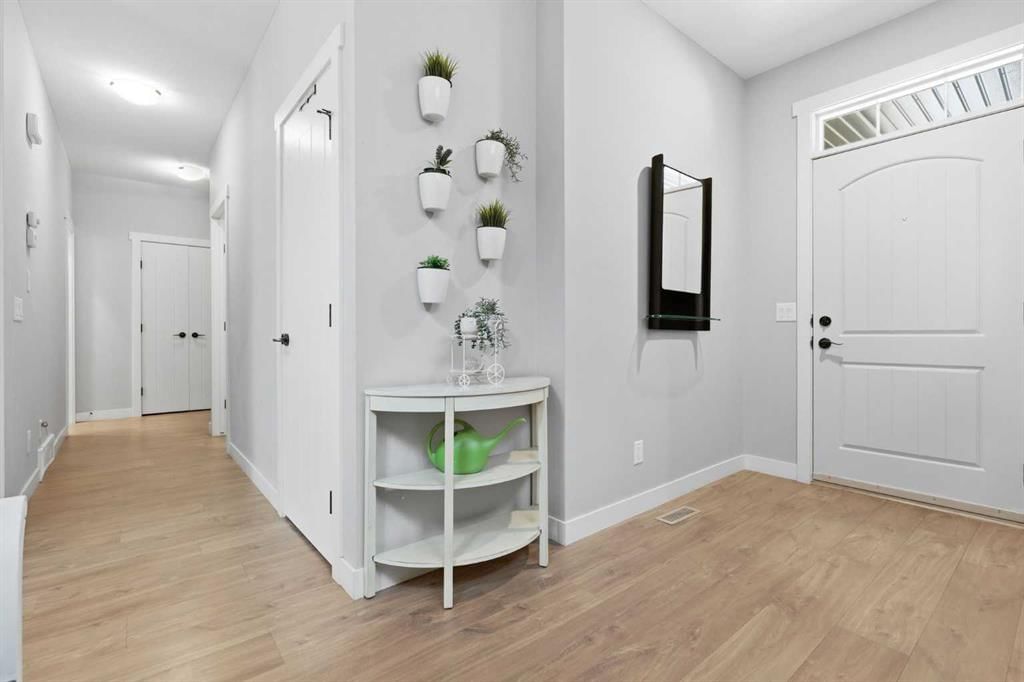 188 Marquis Grove SE, Calgary — photo 4 of 48