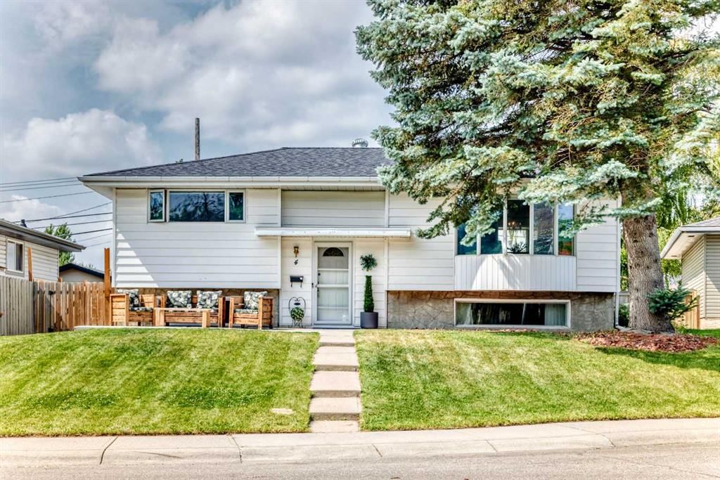4 Marbrooke Circle NE, Calgary — main listing photo