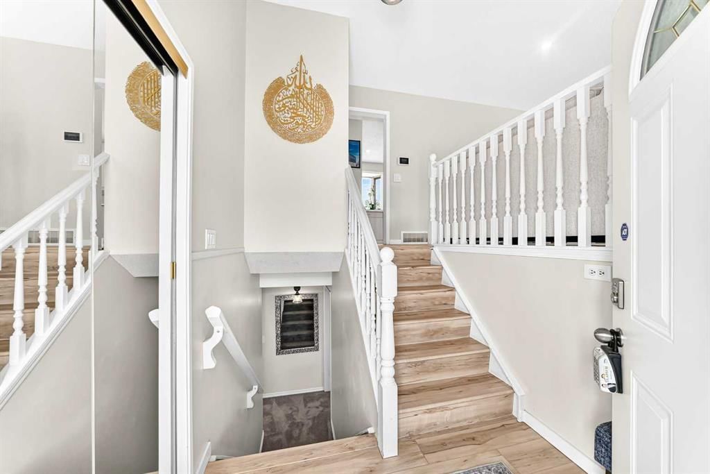 4 Marbrooke Circle NE, Calgary — photo 3 of 50