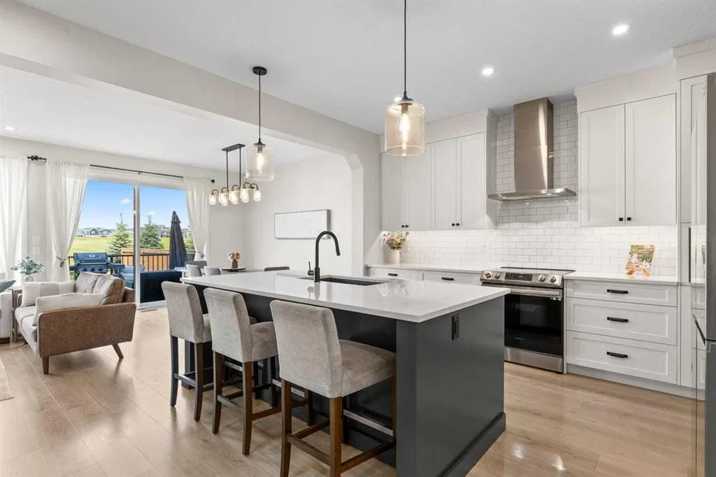 45 Savoy Landing SE, Calgary — photo 5 of 50