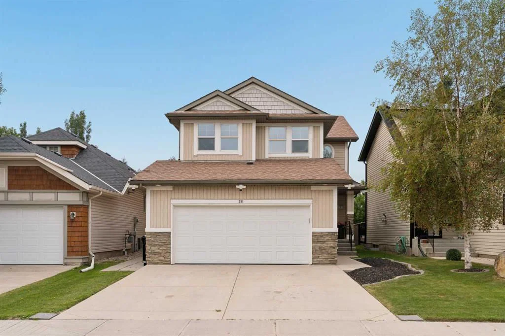 391 Auburn Bay Heights SE, Calgary — main listing photo