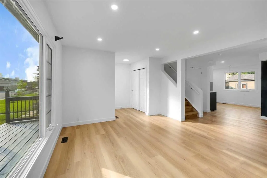 16 Abalone Crescent NE, Calgary — photo 4 of 48