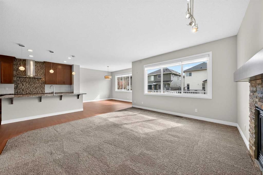 38 Evansfield Terrace NW, Calgary — photo 3 of 48