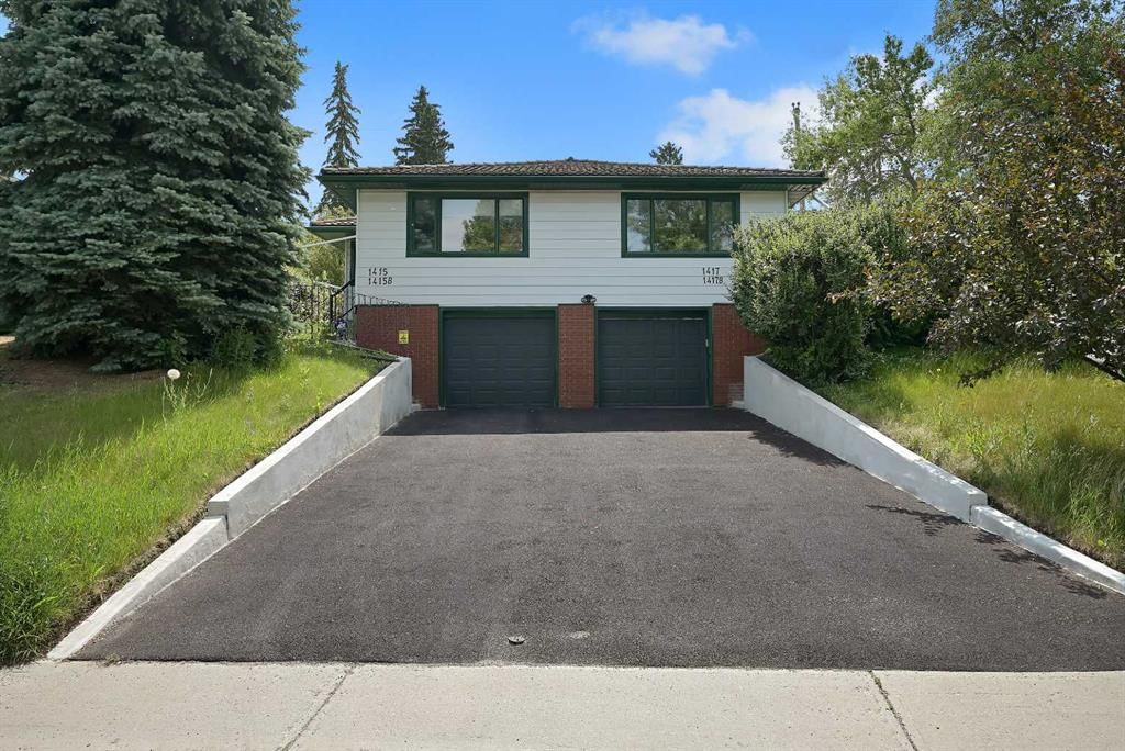 1415 Rosehill Drive NW, Calgary — main listing photo