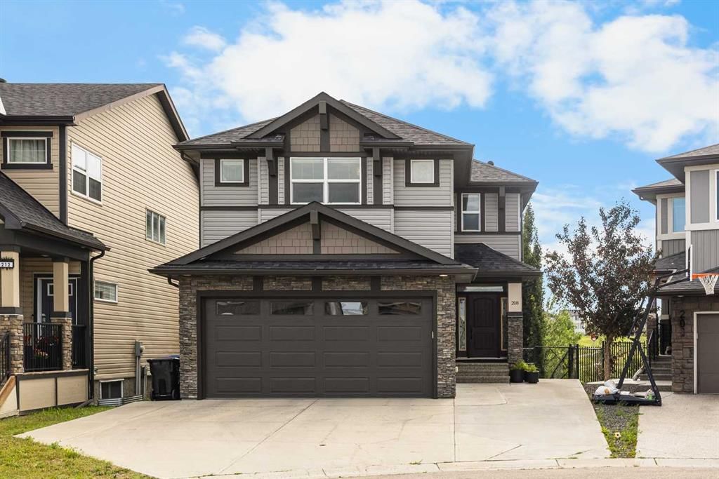 208 Panton Road NW, Calgary — main listing photo