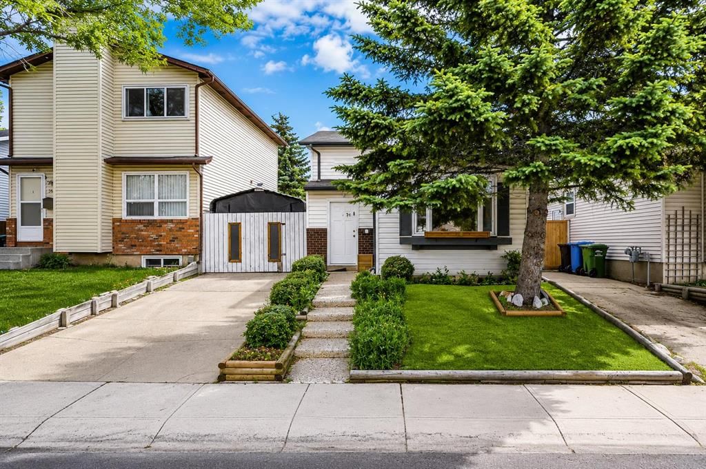 3614 39 Street NE, Calgary — main listing photo