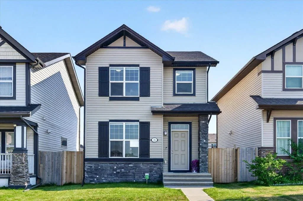 75 Skyview Point Road NE, Calgary — main listing photo