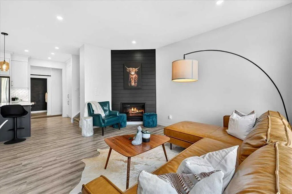 188 Belmont Terrace SW, Calgary — photo 4 of 48