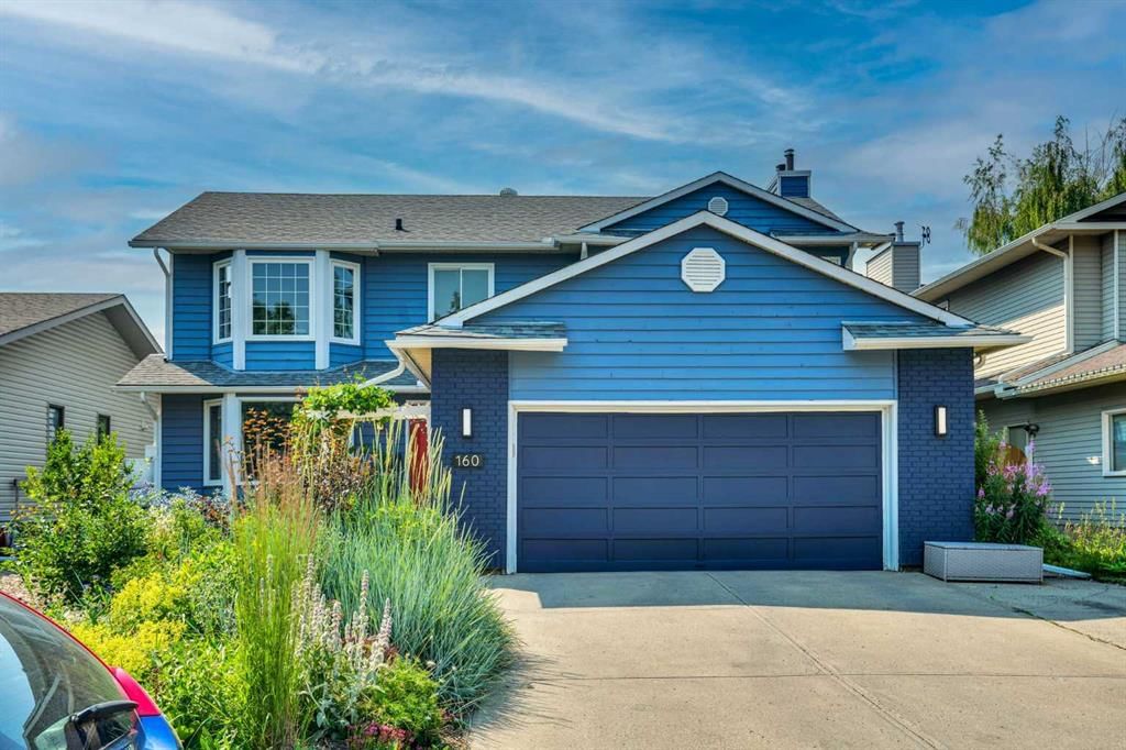160 Sunhaven Close SE, Calgary — main listing photo
