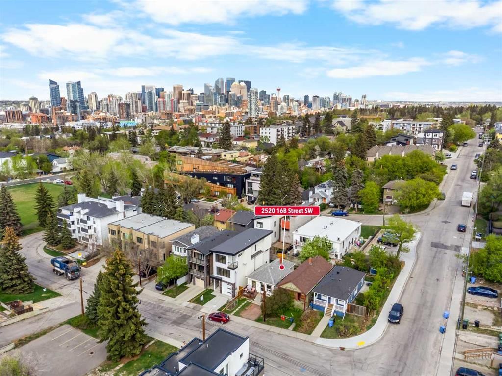 2520 16B Street SW, Calgary — photo 2 of 20