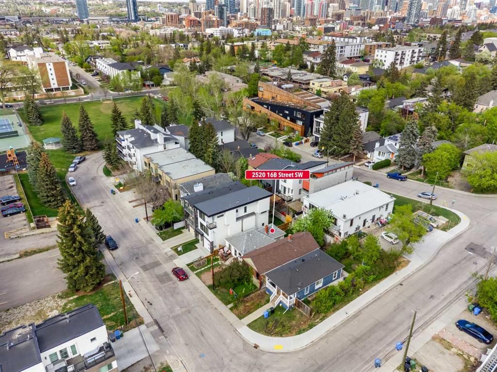 2520 16B Street SW, Calgary — photo 5 of 20