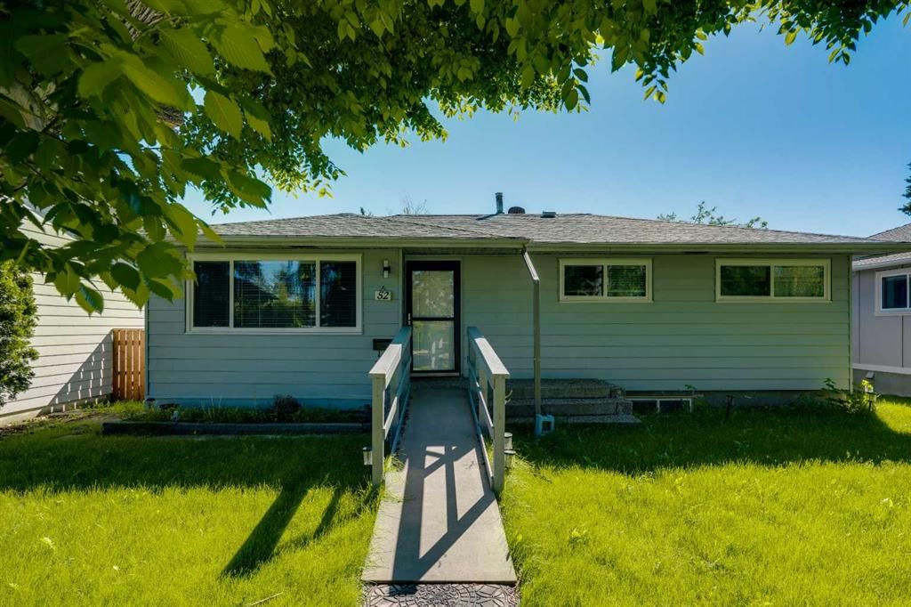 52 Fay Road SE, Calgary — photo 4 of 35