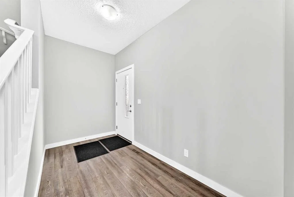 176 SAVANNA Lane NE, Calgary — photo 5 of 44