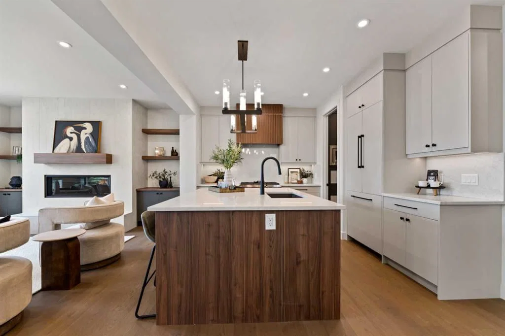 52 Patterson Rise SW, Calgary — photo 3 of 41