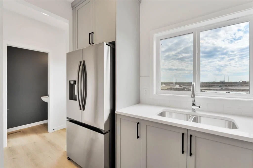 65 Lewiston Street NE, Calgary — photo 3 of 7