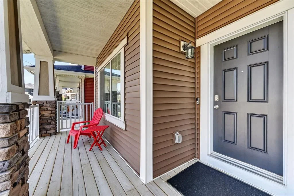 218 River Heights Green, Cochrane — photo 4 of 39