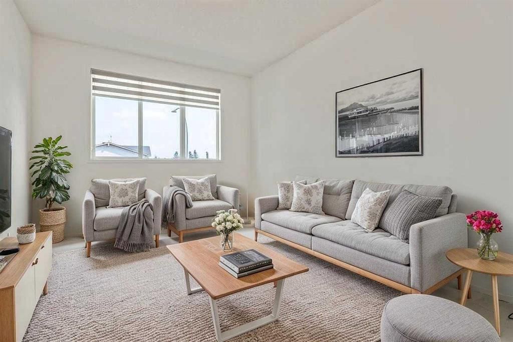 280 Panora Close NW, Calgary — photo 4 of 33
