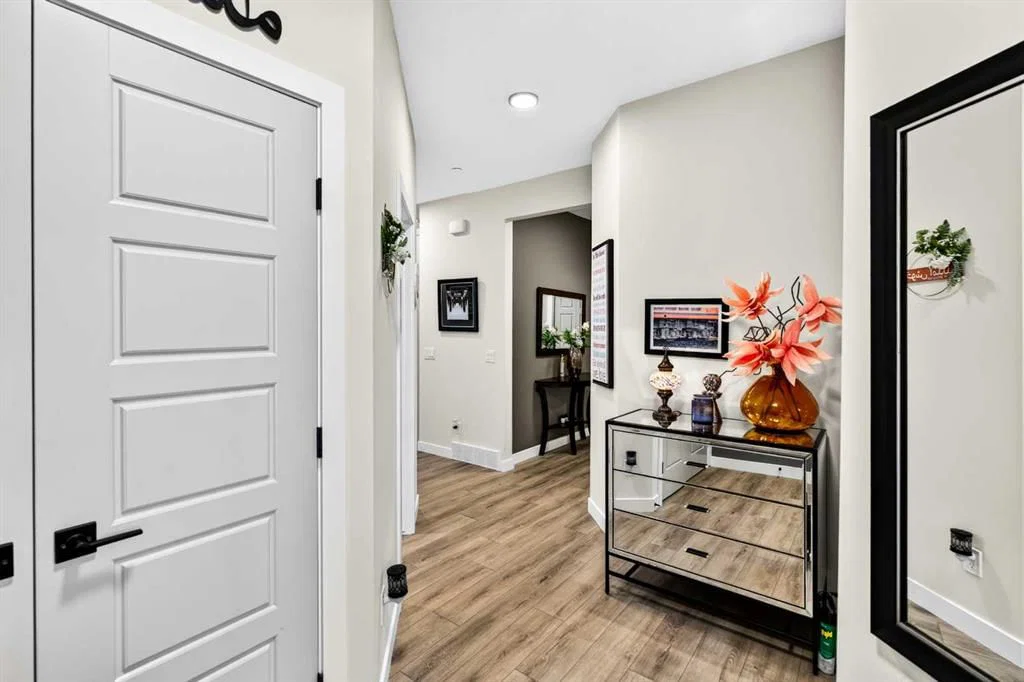 43 Hotchkiss Row SE, Calgary — photo 2 of 45