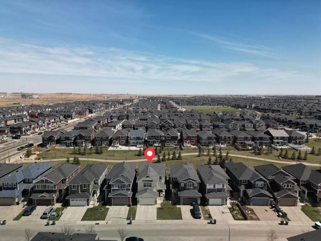 30 Redstone Parade NE, Calgary — photo 2 of 49