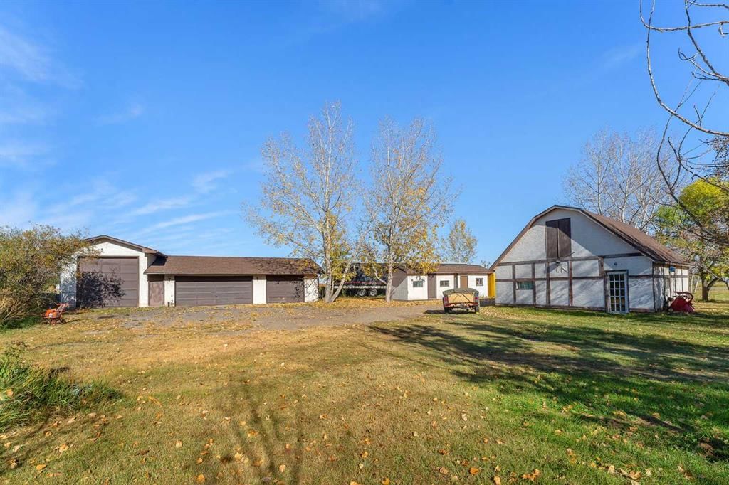 280158 TOWNSHIP ROAD 240, Chestermere — photo 4 of 49