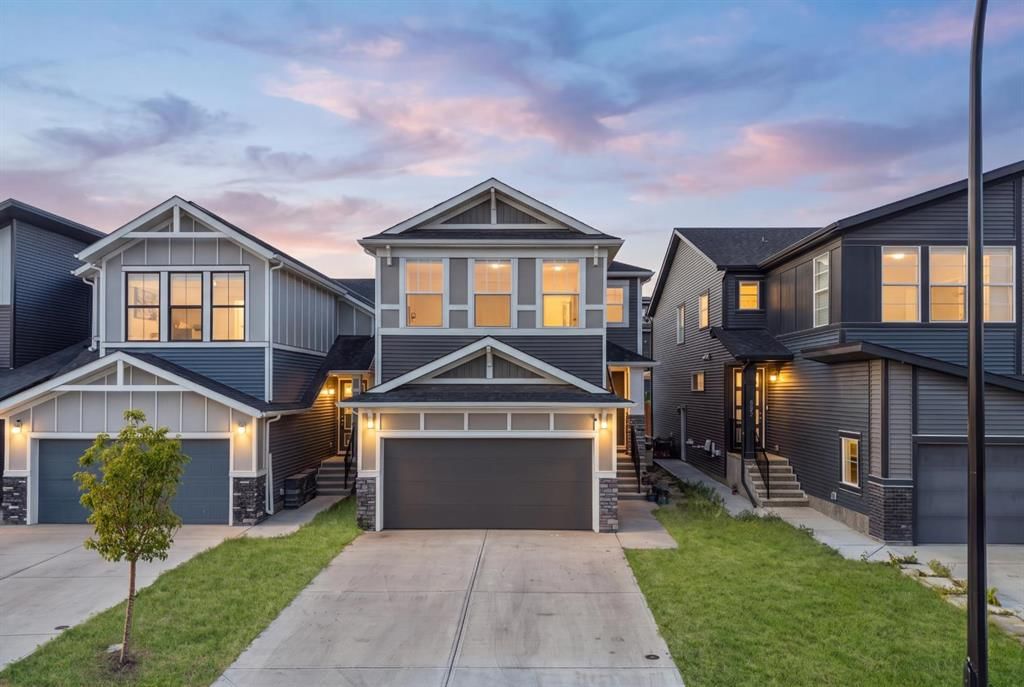 389 Crimson Ridge Place NW, Calgary — main listing photo