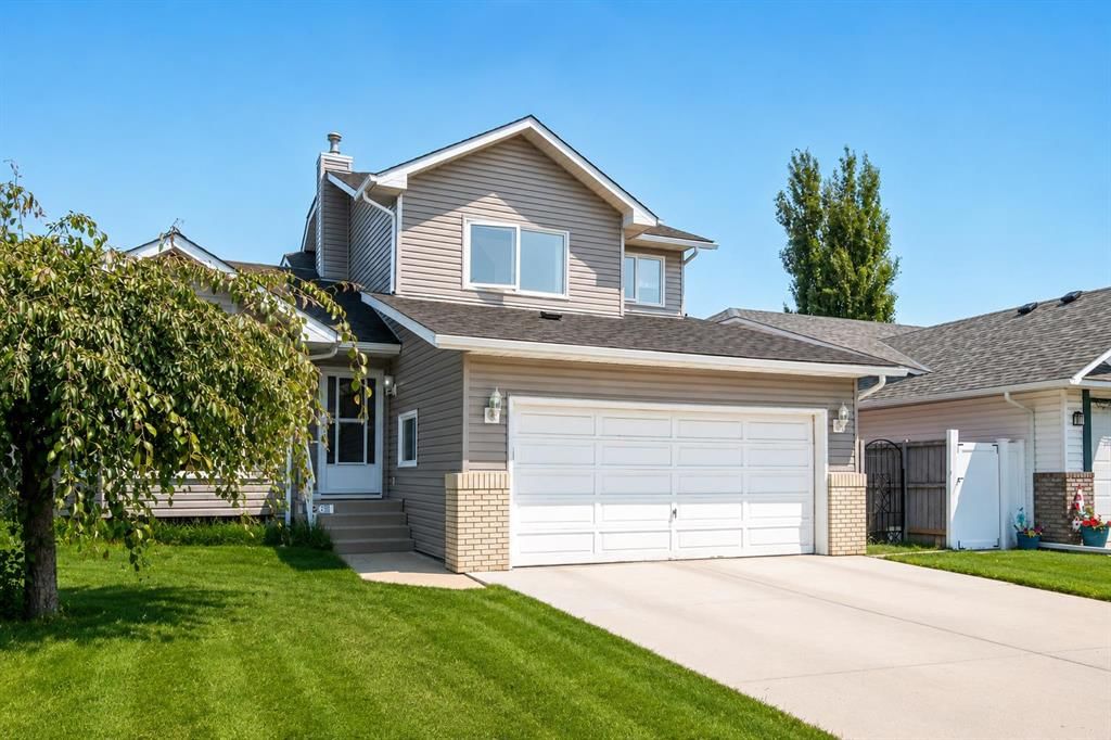 136 Harvest Hills Drive NE, Calgary — main listing photo