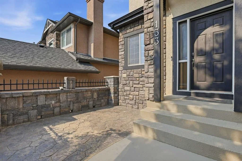 133 Aspen Stone Road SW, Calgary — photo 3 of 50