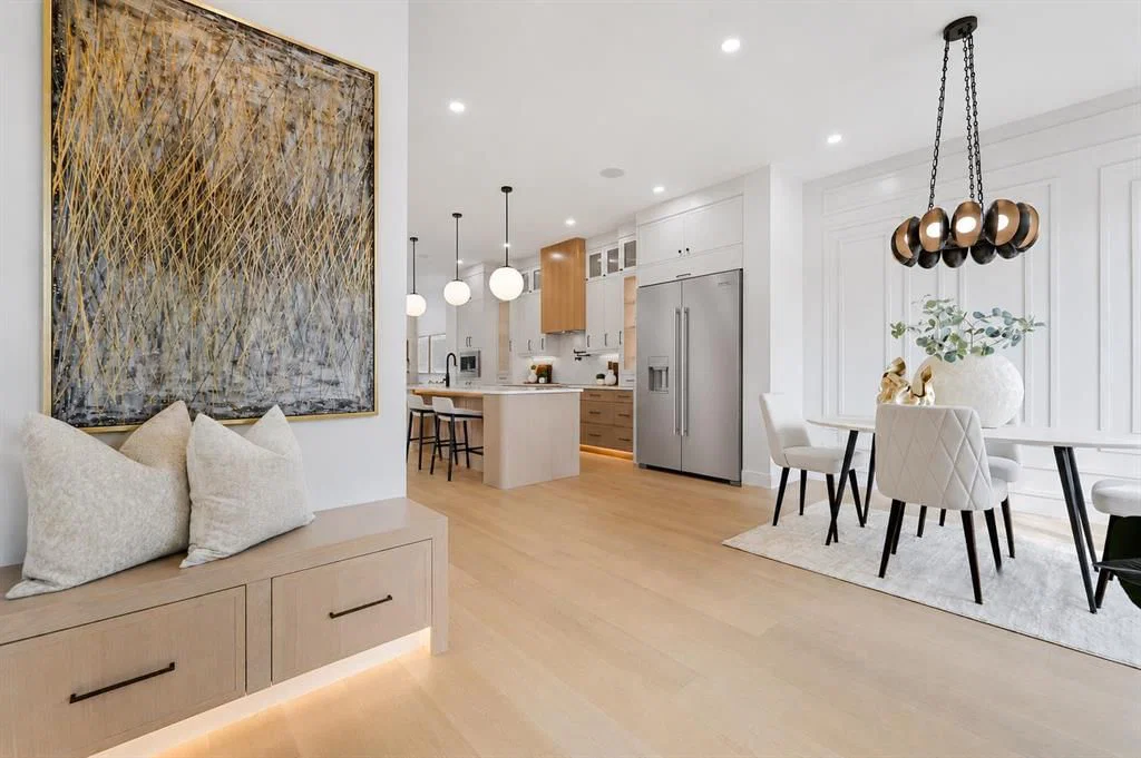 2714 3 Avenue NW, Calgary — photo 3 of 45