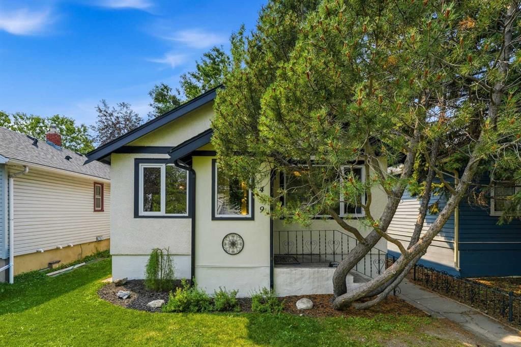 439 13 Avenue NE, Calgary — main listing photo