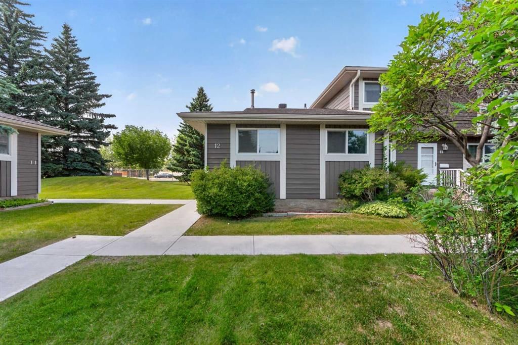 12, 14736 Deerfield Drive SE, Calgary — main listing photo