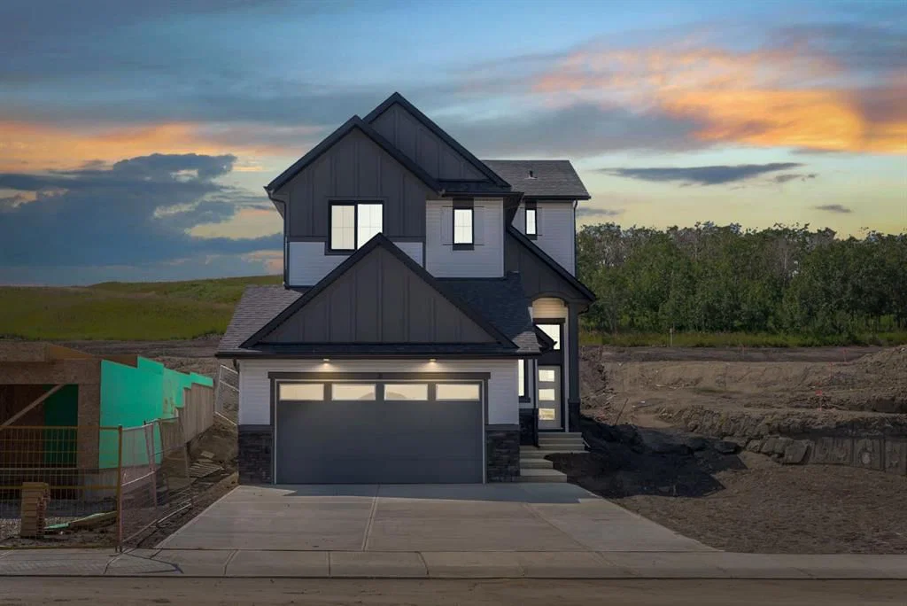 3 Tillotson Downs, Okotoks — main listing photo